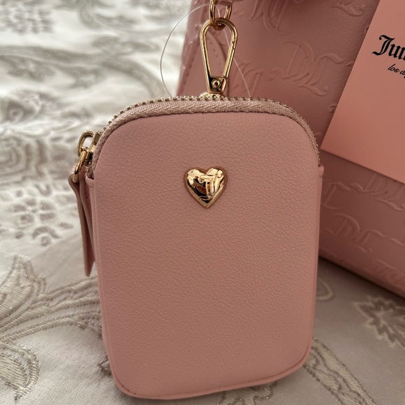 Juicy Couture Blush Pink Embossed Satchel - Picture 4 of 4